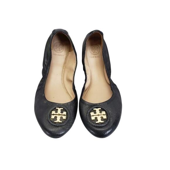 Tory Burch Size 6.5  Black Gold Logo Workwear Leather Closed Toe Luxury Flats - Picture 1 of 6